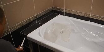 устранение щели между ванной и стеной, стройматериалы в Одинцово, строительный магазин в Одинцово, строительные материалы в Одинцово, купить в Одинцово, строительные материалы, доставка, оптом, продажа, строительного, инструмента, слесарного, купить, краску, Одинцово, крепеж, спецодежда, хозтовары